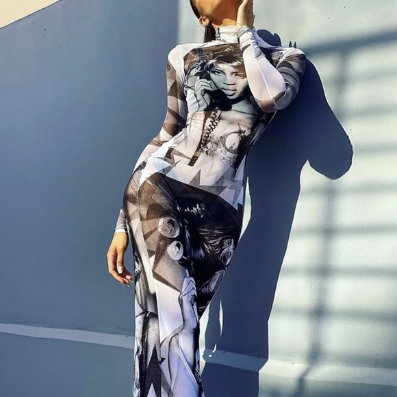Dresses & Skirts - Naomi Campbell print dress